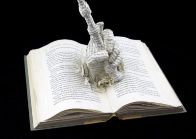 book-sculpture-harry-potter-and-the-deathly-hallows-left-side