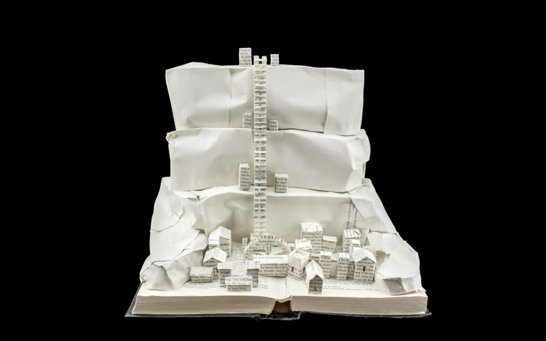 Book Sculpture: The Wall and Castle Black (A Storm of Swords)